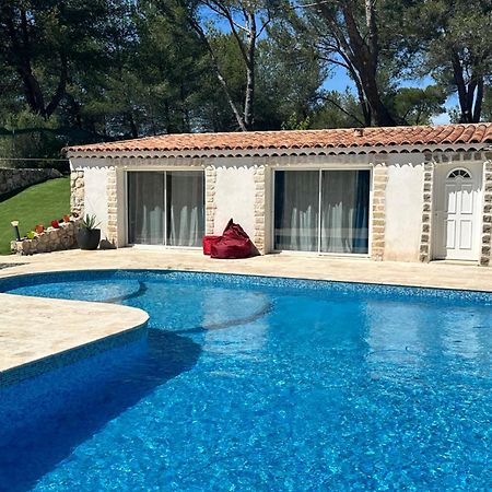Jolie Maison Avec Vue Sur Piscine Bouc-Bel-Air Exterior photo